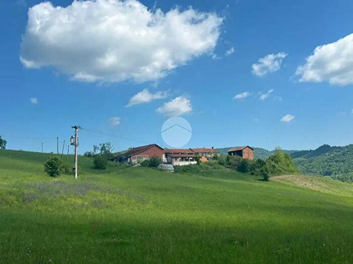 Casa con 12 locali in vendita in Val Pallera, Gassino Torinese