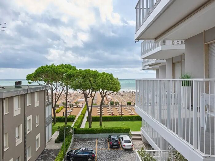 Appartamento trilocale in vendita in Jesolo