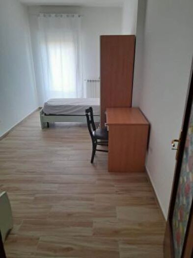 Appartamento trilocale in affitto in Via Ferdinando Magellano, Catanzaro