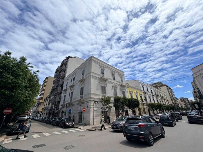 Appartamento con 5 locali in affitto in Corso Vittorio Emanuele II, Trani