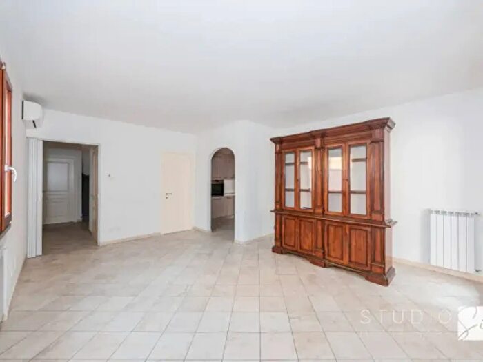 Casa con 5 locali in vendita in Via Giovanni Procacci, Pistoia