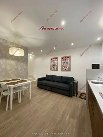 Casa bilocale in vendita in Via Francavilla Cefalù, Cefalu