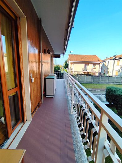 Appartamento trilocale in vendita in Via Caboto, Nova Milanese