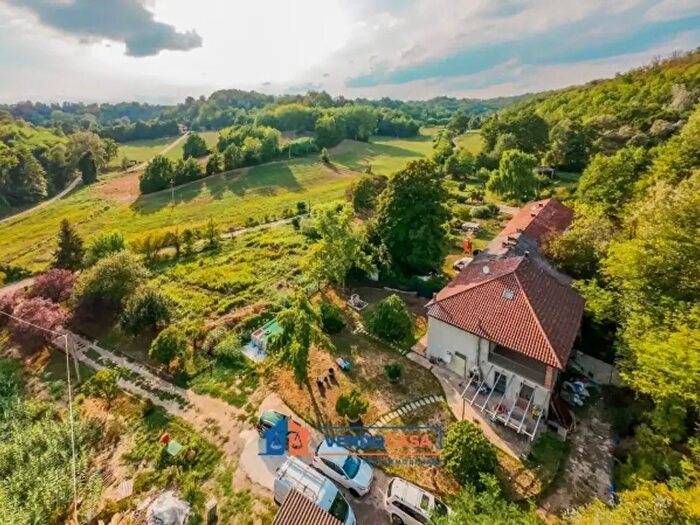 Casa con 5 locali in vendita in Frazione Sessant, Asti