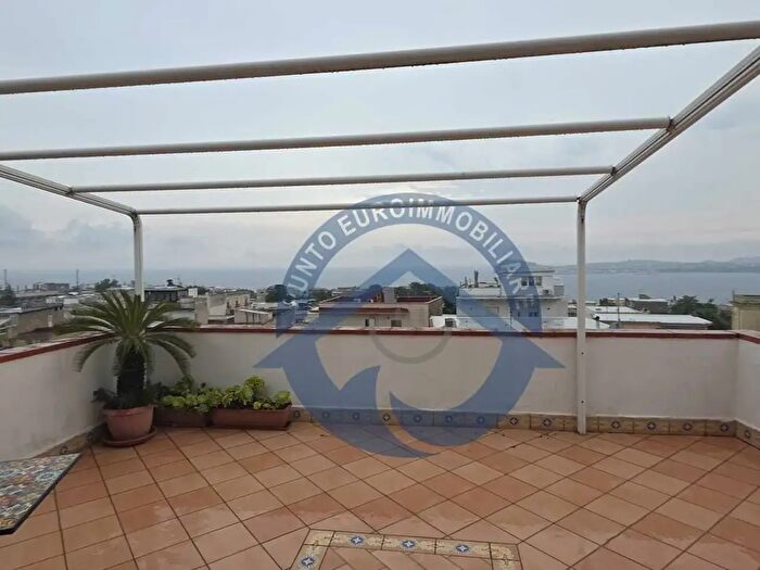 Appartamento trilocale in vendita in Via Michele Ruoppo, Monte Di Procida
