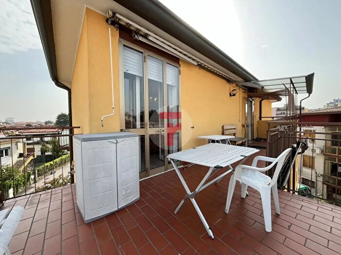Appartamento quadrilocale in vendita in Via Abbazia, Padova