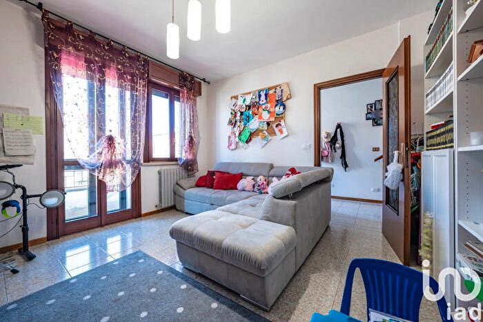 Casa trilocale in vendita in Via Villaggio Badaloni, Fiesso Umbertiano