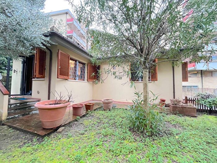 Appartamento trilocale in affitto in Via delle Torri, Cintoia Le Torri, Firenze