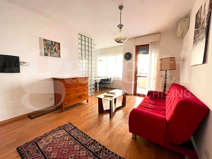 Appartamento bilocale in affitto in Via Lattanzio, Milano