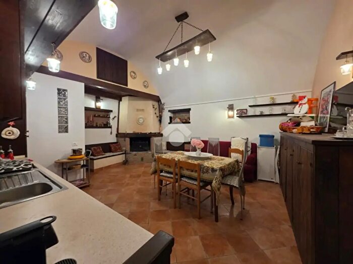 Appartamento monolocale in vendita in Vico Lombardi, Taggia
