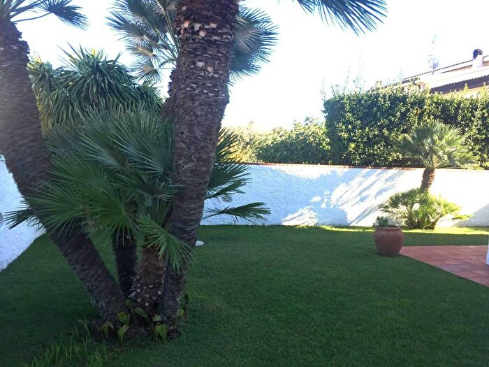 Appartamento con 5 locali in affitto in Via Frangipane, Centro, San Felice Circeo
