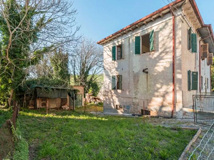 Casa monolocale in vendita in Via Sp, Mondavio