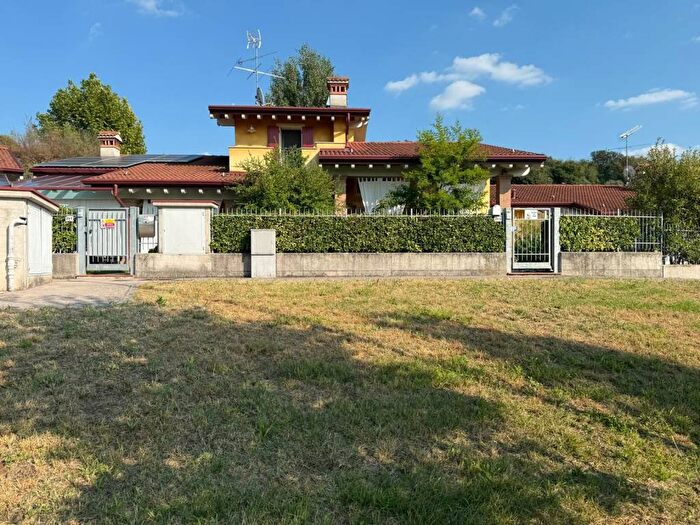 Casa trilocale in vendita in Via San Polo, Lonato del Garda