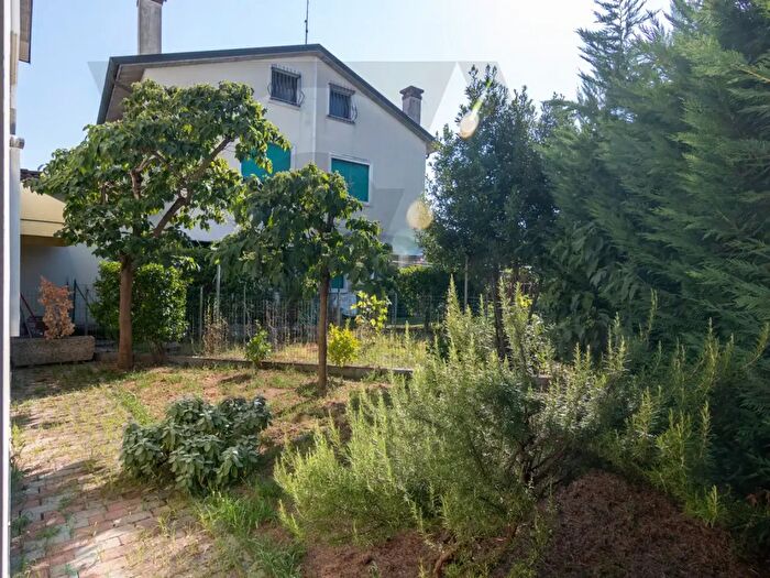 Casa trilocale in vendita in Ponte San Nicolo'