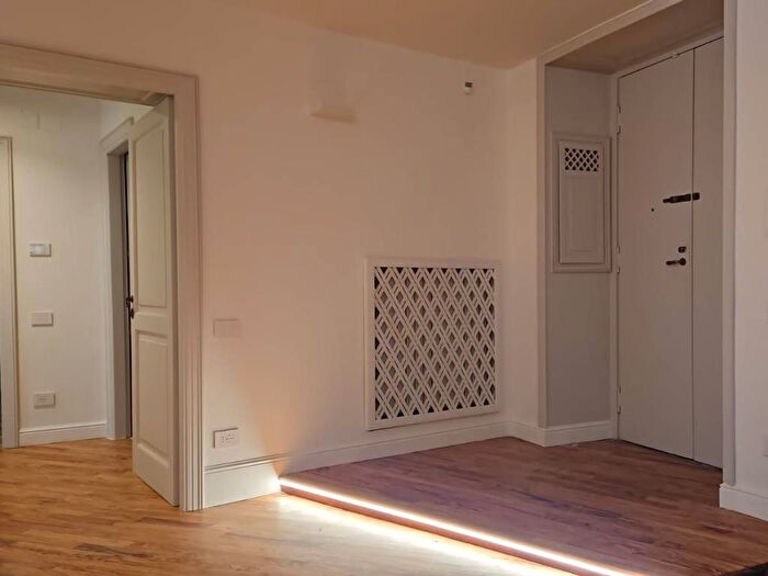 Appartamento quadrilocale in affitto in Corso Vittorio Emanuele, Mergellina Piedigrotta, Napoli