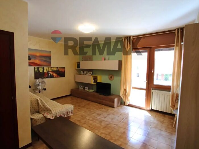 Appartamento bilocale in vendita in Viale Giuseppe di Vittorio, Arese