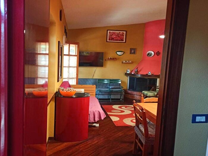 Appartamento bilocale in affitto in via delle ville, Camigliatello Silano, Spezzano della Sila