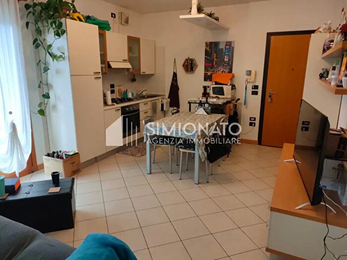 Appartamento bilocale in vendita in Via Bennati, Spinea