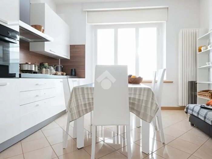 Appartamento bilocale in vendita in Viale Giuseppe Giusti, Rimini