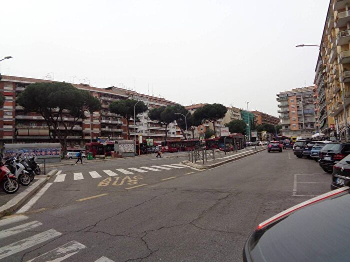 Appartamento in affitto in Via Colfelice, Colli Albani, Roma