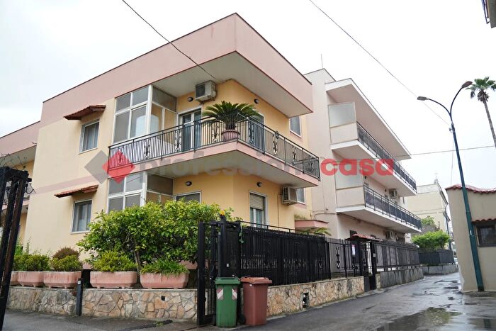 Appartamento quadrilocale in vendita in Via Nolana Traversa Tortora, Pompei