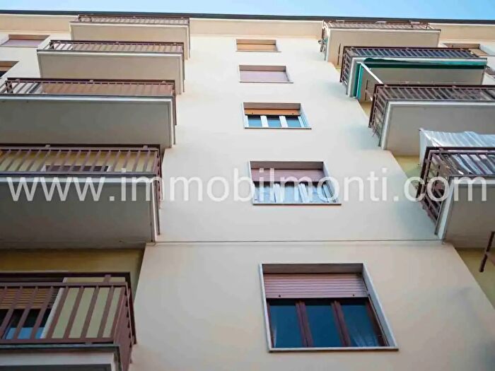 Appartamento trilocale in vendita in Acqui Terme