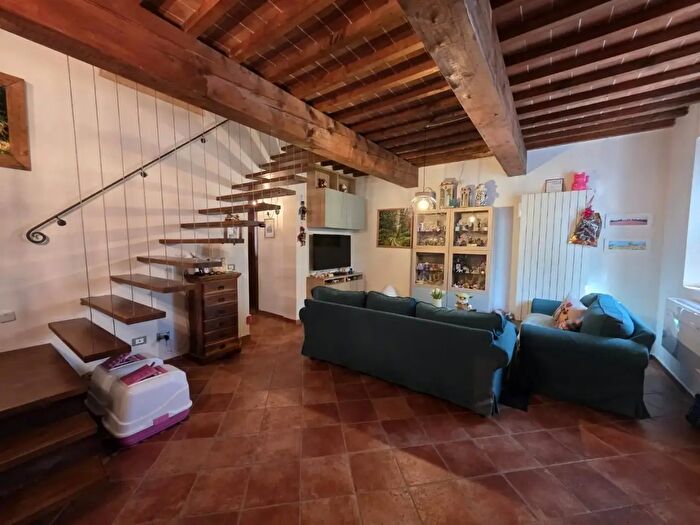 Appartamento con 5 locali in vendita in a Pisana Livornese Nord, Collesalvetti