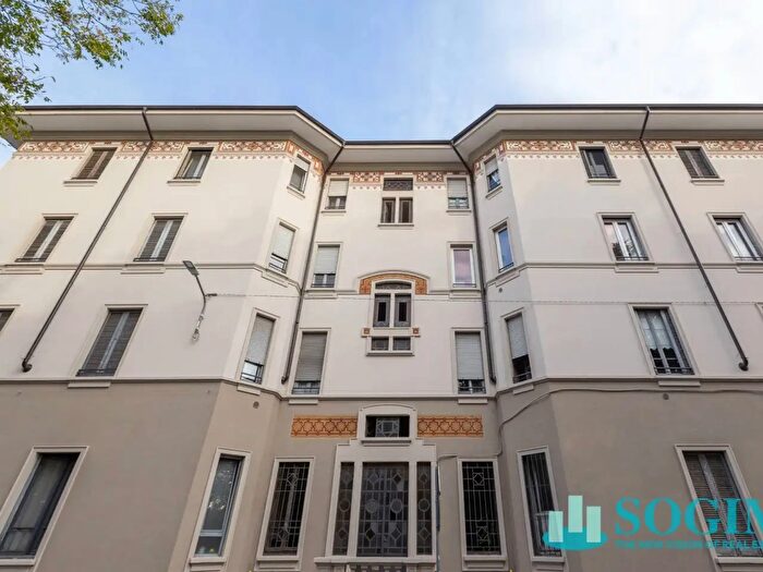 Appartamento bilocale in affitto in Via Sempione, Monza
