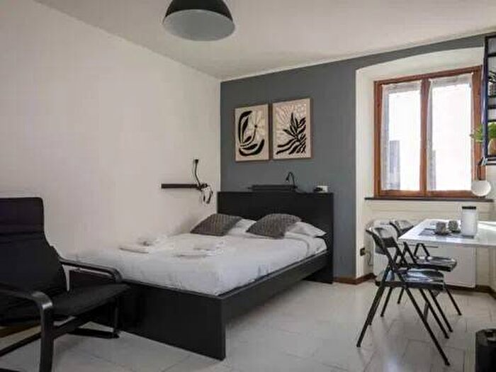 Appartamento monolocale in affitto in Via Giuseppe Sirtori, Porta Venezia, Milano