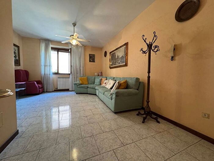 Appartamento trilocale in vendita in Via Ronchetti Masate, Masate