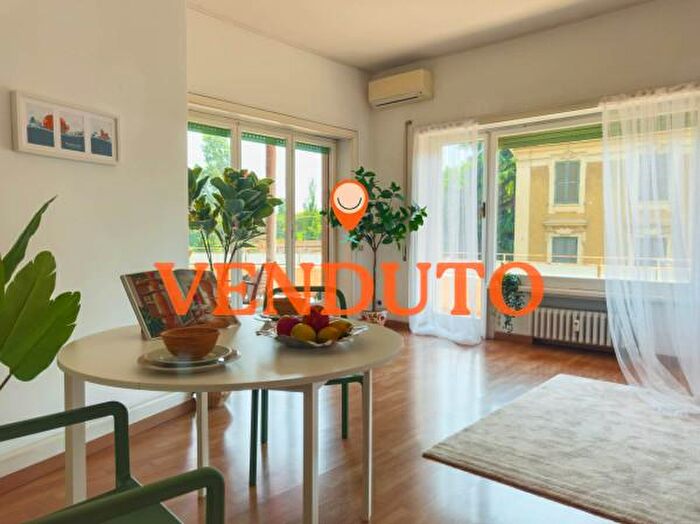 Appartamento con 5 locali in vendita in Via Fasana, Roma