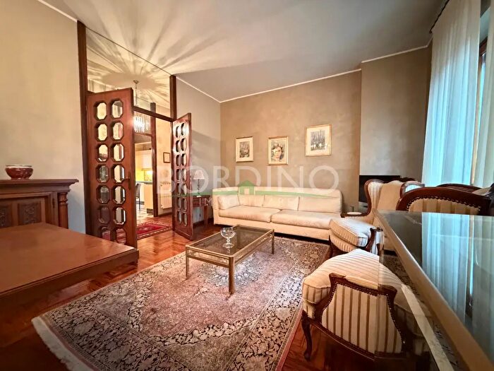 Appartamento quadrilocale in vendita in Corso Europa Snc, Alba