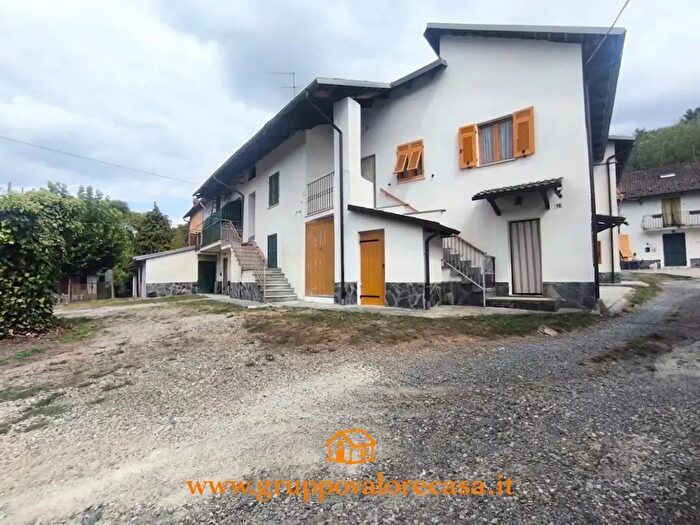 Casa con 6 locali in vendita in Visone