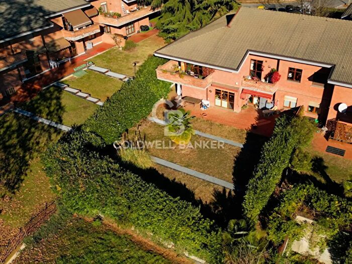 Appartamento con 5 locali in vendita in Via Rio Vallero, Pino Torinese