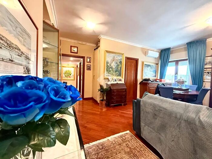 Appartamento trilocale in vendita in Via Carlo Franza, Napoli