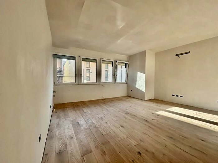 Appartamento trilocale in vendita in Firenze