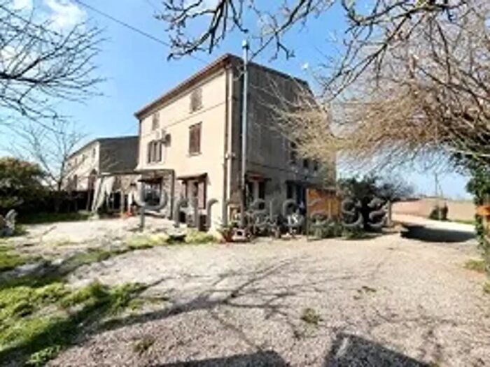 Casa con 7 locali in vendita in Via Barchessa, Gazzo Veronese