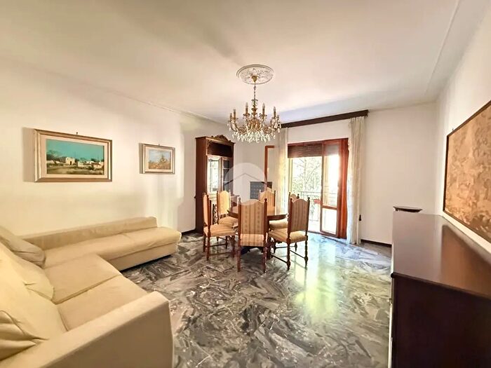 Appartamento quadrilocale in vendita in Via delle Marmarole, Venezia