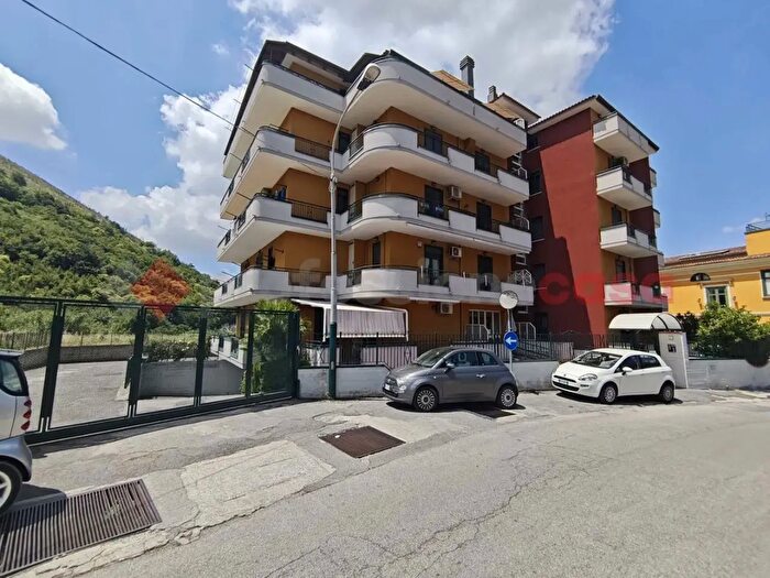 Appartamento in vendita in Via Acquarola, Mercato San Severino