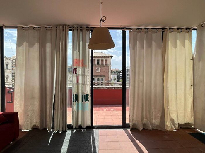 Casa trilocale in affitto in Corso Italia Europa, Catania