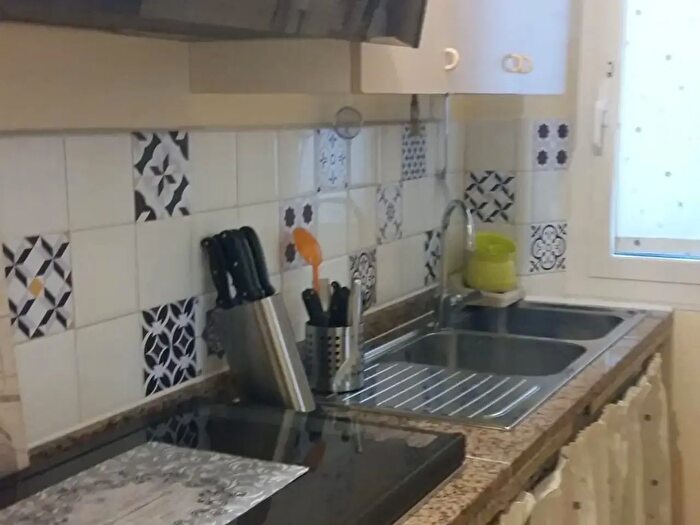 Appartamento bilocale in affitto in Luni