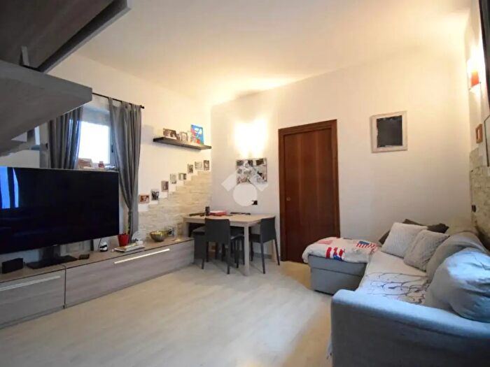 Appartamento bilocale in vendita in Via Occhiate, Brugherio