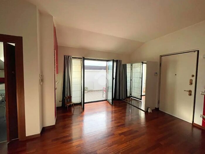 Appartamento trilocale in vendita in V Sampietro, Saronno