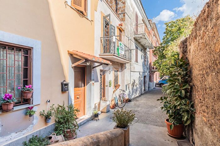 Appartamento trilocale in vendita in Vicolo dellArco Oscuro, Cerveteri