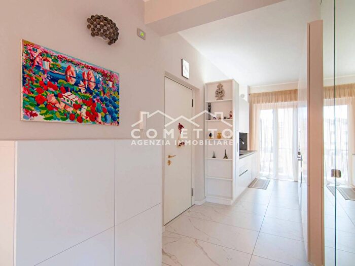 Appartamento trilocale in affitto in Via Guglielmo Marconi, Valverde, Verona