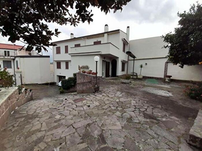 Casa con 6 locali in vendita in Via Casa Arocca Snc, Lauro