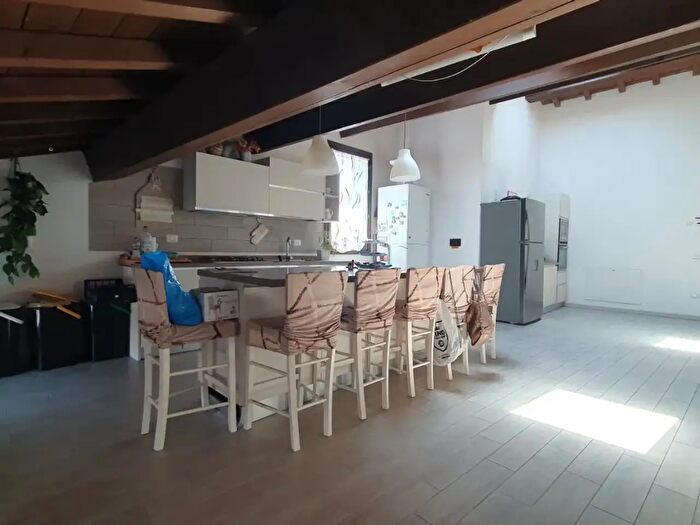 Appartamento quadrilocale in vendita in Via Decime, Concordia Sulla Secchia