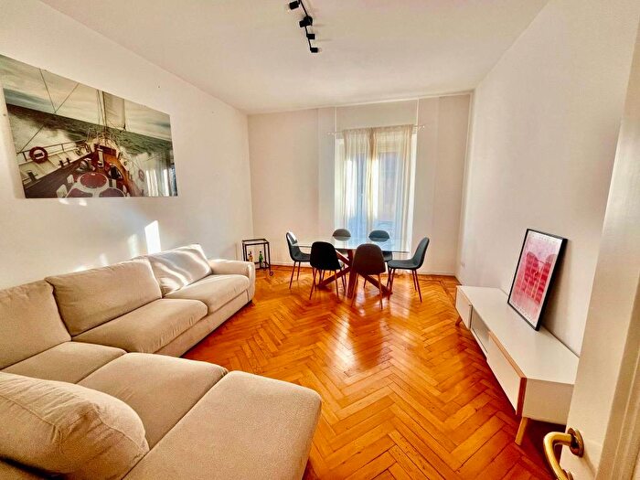 Appartamento trilocale in affitto in Via Paolo Sarpi, Paolo Sarpi, Milano