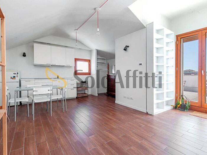 Appartamento monolocale in affitto in Via Francesco Rismondo, Baggio, Milano