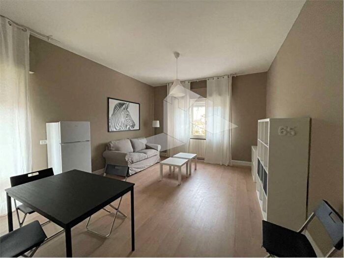 Appartamento trilocale in affitto in Mirabello, Reggio Emilia